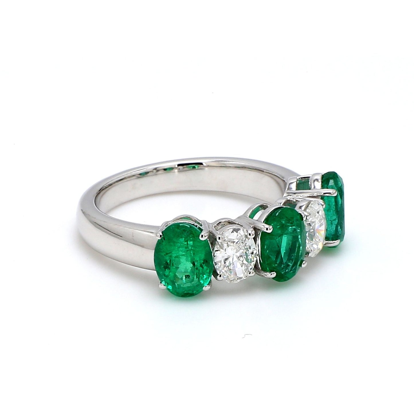 Zambian Emerald & Diamond Oval Band – 3 Emerald & 2 Diamond Alternating Ring